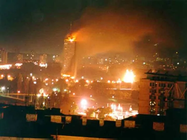 Viva la Serbia! Ieri come oggi no alla guerra